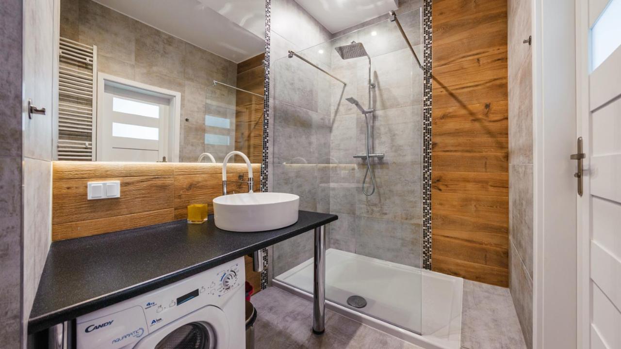City Center Spa Apartments Jaglana 6A With Parking グダニスク エクステリア 写真